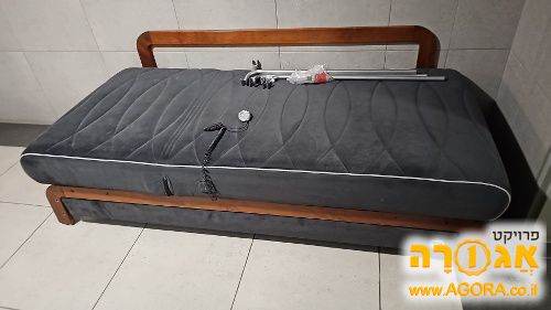 מיטת יחיד עמינח מתכוונת