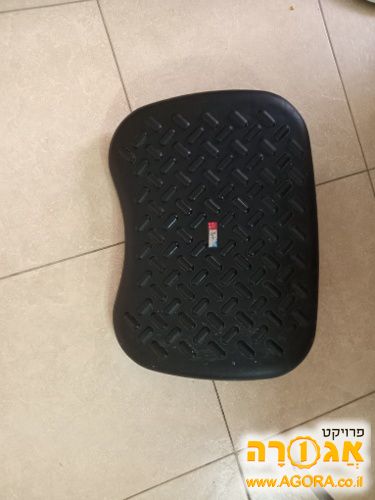 הדום משרדי מתכוונן