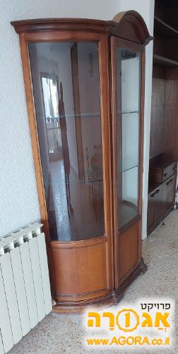 ארון ויטרינה