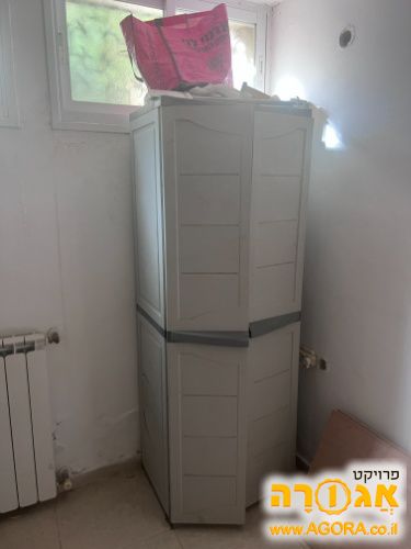 ארון פלסטיק