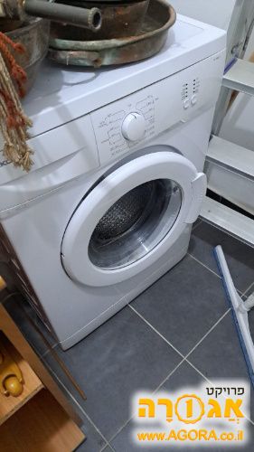מכונת כביסה בקו במצב מצויין בנתניה
