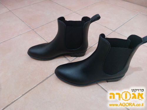מגפיים שחורים 38