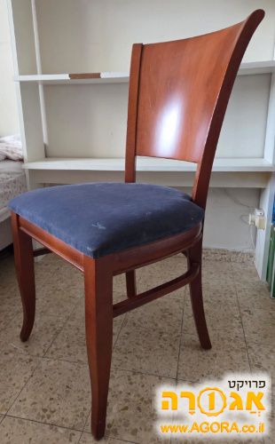 כסאות