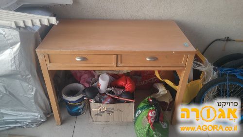שולחן כתיבה חום