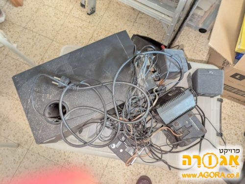 רמקולים של קריאטיב סאב ולווינים