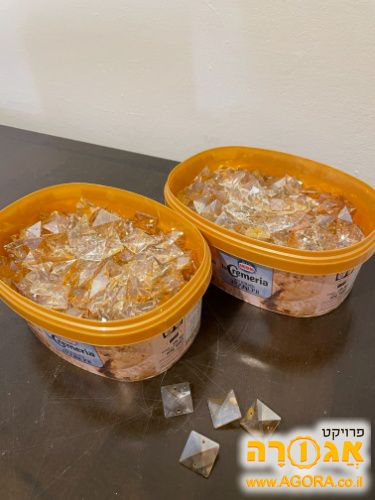 חרוזי זכוכית מנברשת ליצירה