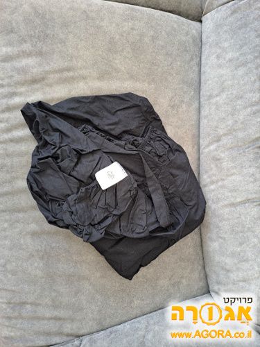 2 סדינים בצבע שחור