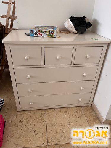 שידת החתלה
