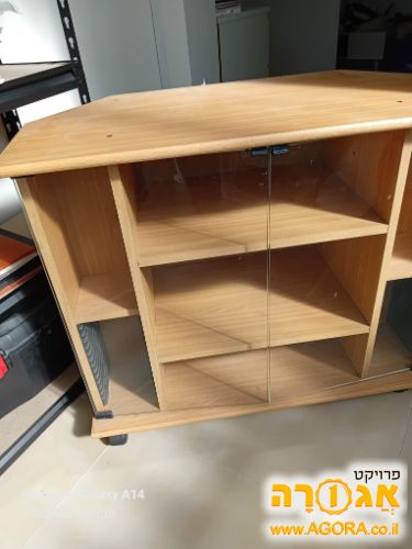 ארונית טלויזיה