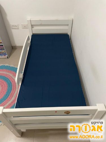 מיטת מעבר ארוכה