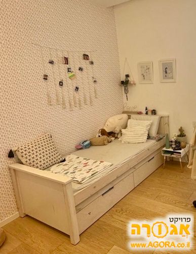 מיטת ילדים/נוער