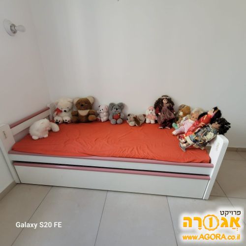 מיטת נוער