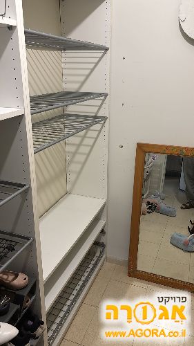 ארונות לחדר ארונות