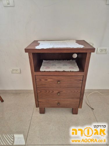 ארונית