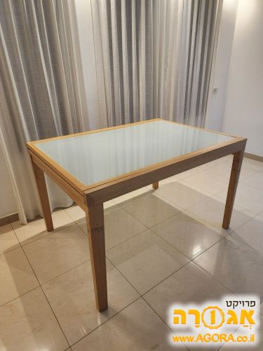 שולחן פינת אוכל