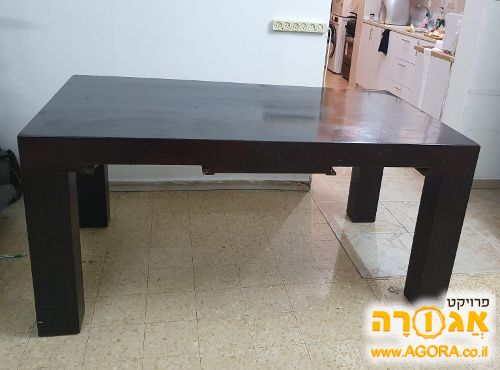 שולחן