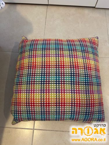 כרית נוי