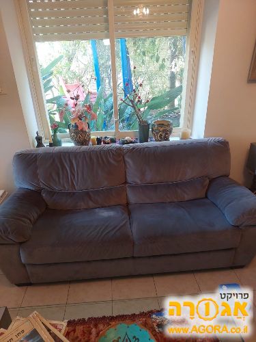 ספה בצבע אפור 2 מטר