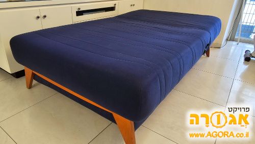 מיטה וחצי מתכווננת