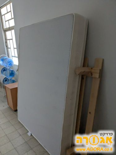 מיטה ובסיס מיטה חדשים