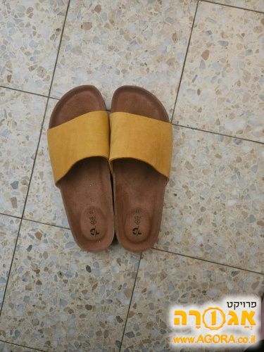 סנדלים