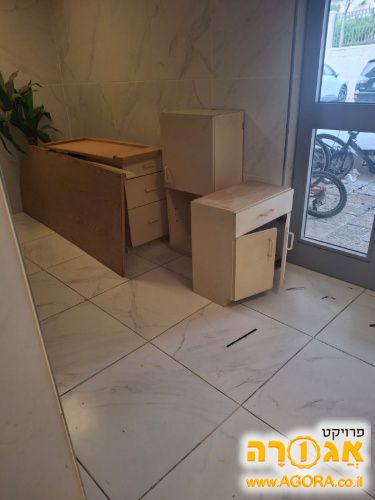 שולחן כתיבה+ מגירות