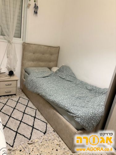 שתי מיטות