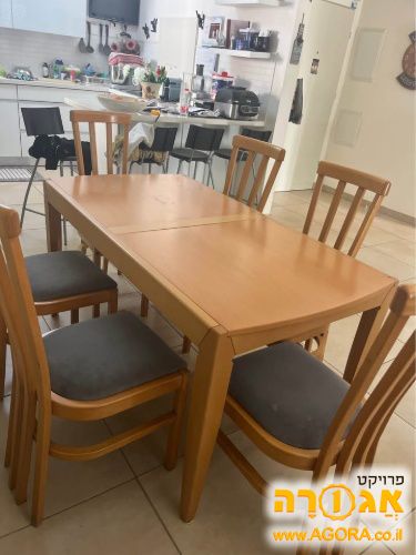 שולחן אוכל נפתח ו6 כיסאות תואמים