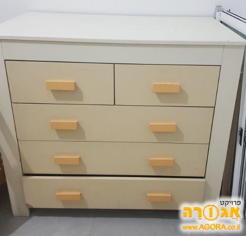 שידת החתלה