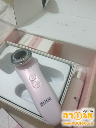 מכשיר ביתי למיצוק העור