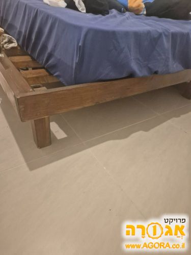 בסיס מיטה