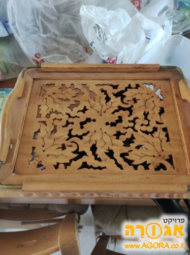 מגש עץ