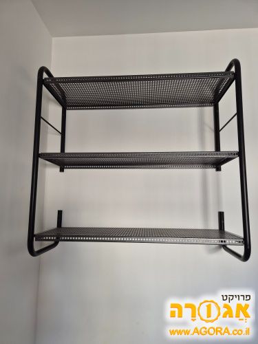 מדפים מתכת לחדר ילדים