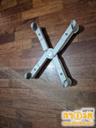 מעמד למחשב נייד