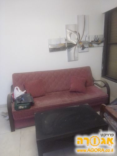 שולחן קטן
