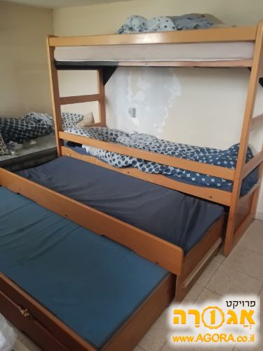 מיטת ארבעתיים