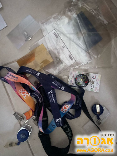 תגי שם
