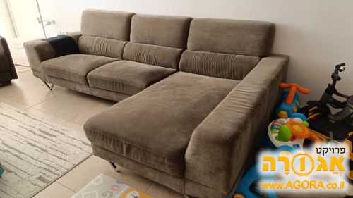 ספה פינתית גדולה 2.80מ