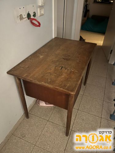 שולחן כתיבה