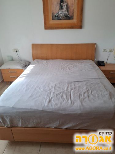 מיטה זוגית איכותית עם מזרון ומגירת מצעים
