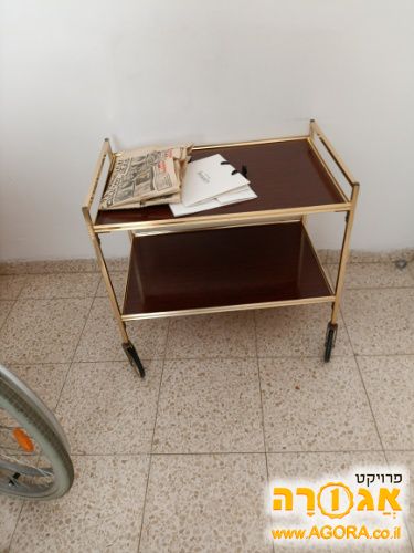 עגלת עיתונים