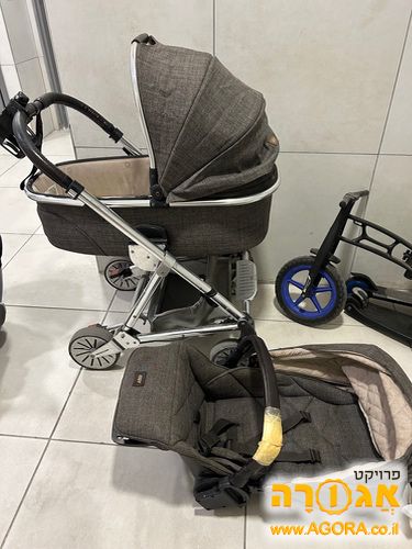 עגלת תינוק עם אמבטיה והטיולון