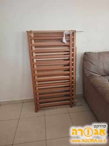 מיטת תינוק