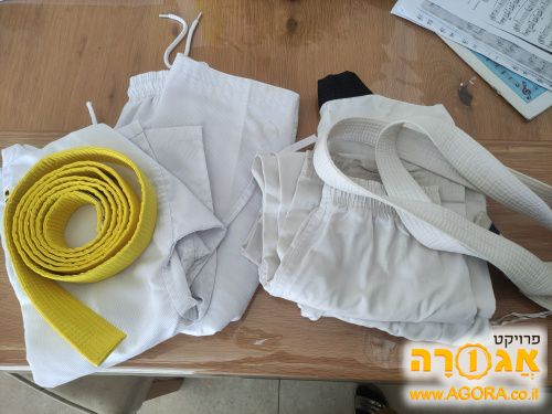 חליפת ג'ודו/קראטה וחליפת טקוונדו