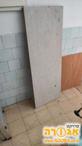 לוח לשולחן פורמייקה