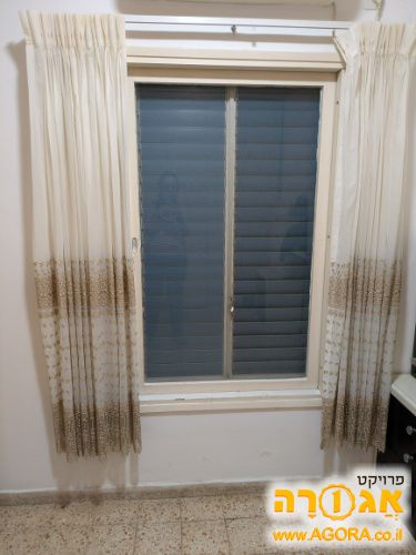 וילונות
