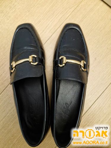נעלי מוקסין לנשים