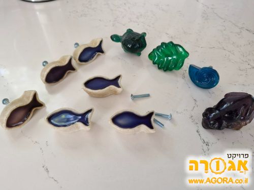 ידיות לארונות ילדים או מגירות