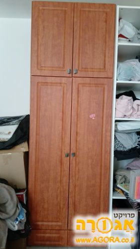 ארון בגדים