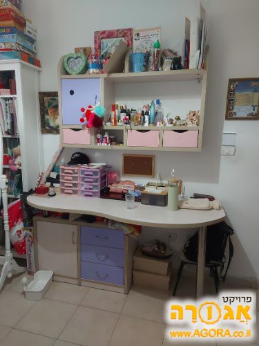 שולחן כתיבה